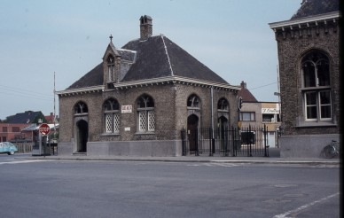 VEURNE  DIA 82-6959.jpg